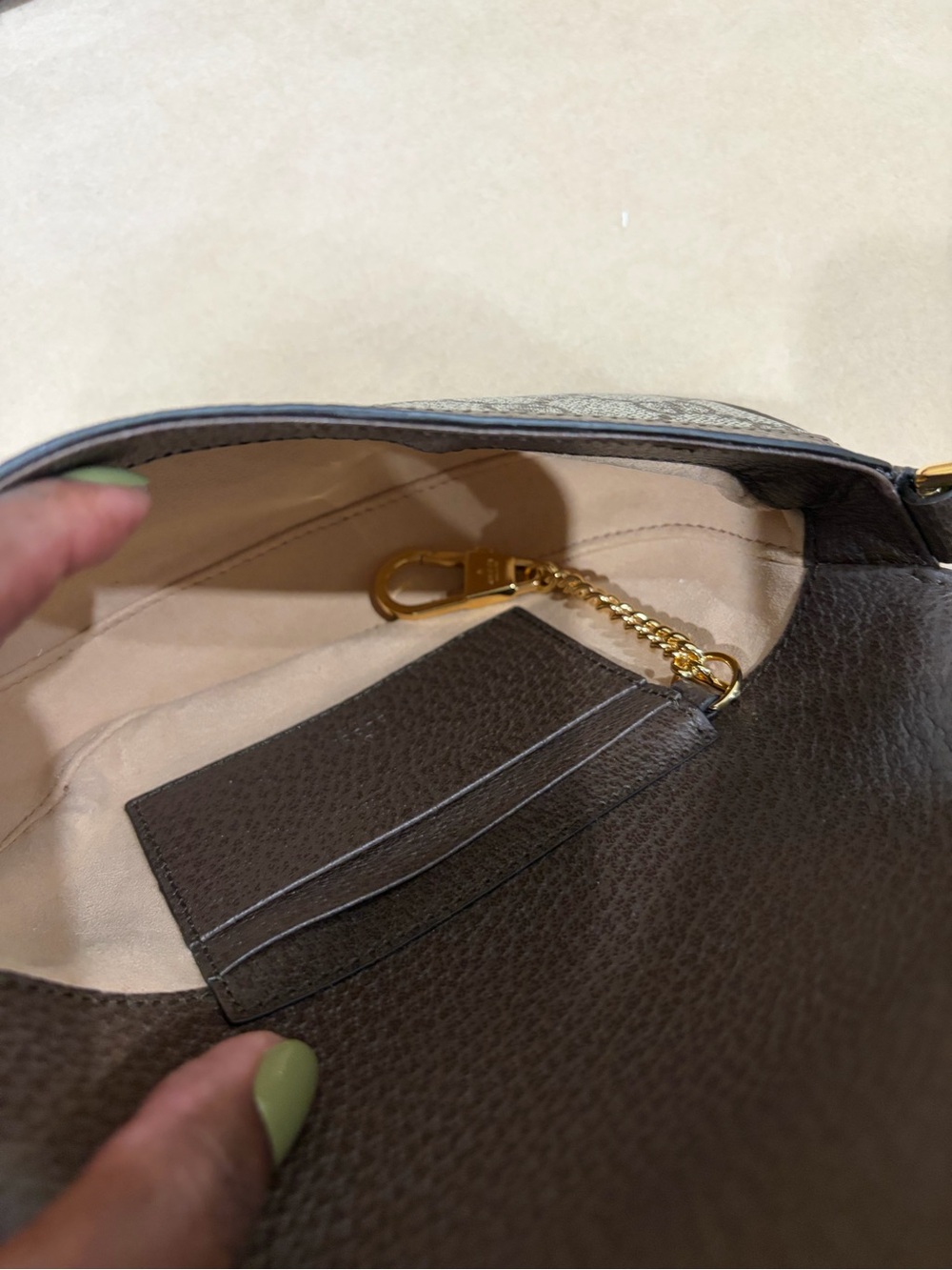 Gucci Mini Ophidia Flap Bag - Picture 9 of 16